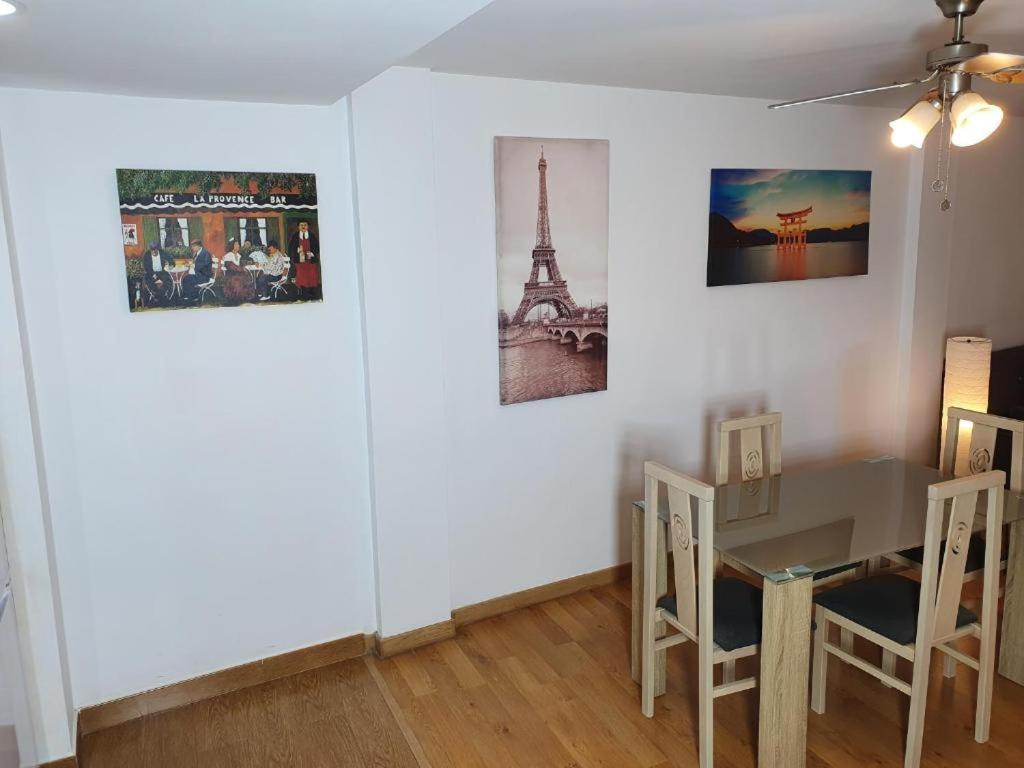3F, Aire Acondic, 80M2, 2 Dormitorios, 4 Huespedes, Wifi Gratis La Línea de la Concepción Exterior foto