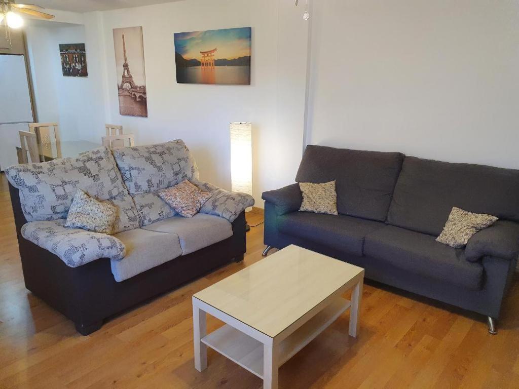3F, Aire Acondic, 80M2, 2 Dormitorios, 4 Huespedes, Wifi Gratis La Línea de la Concepción Exterior foto